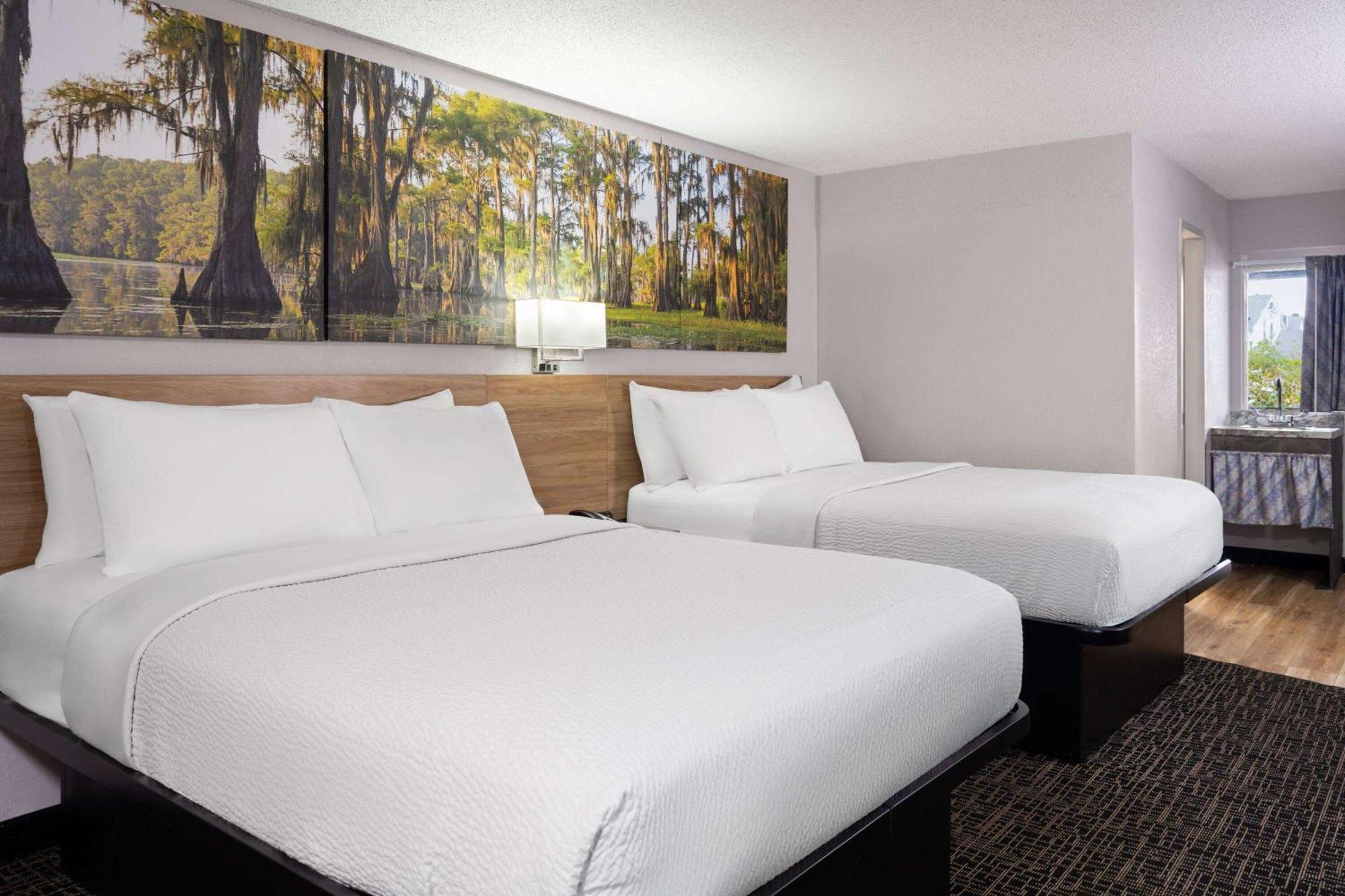 Days Inn By Wyndham Salisbury, Nc ภายนอก รูปภาพ